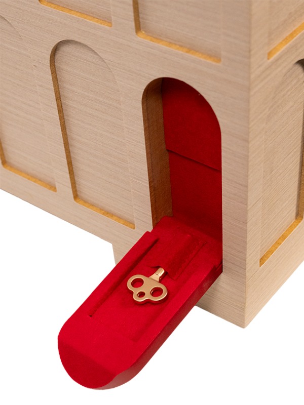 Romeo y Julieta 150th Anniversary Humidor