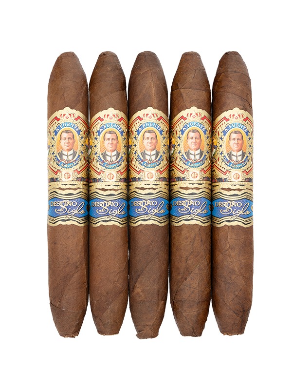 Don Arturo Destino al Siglo de Amor