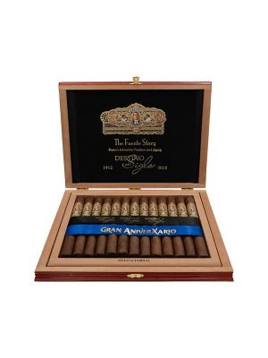 Don Arturo Destino al Siglo de Familia