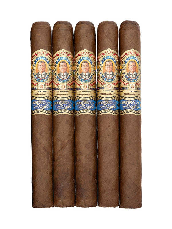 Don Arturo Destino al Siglo de Familia