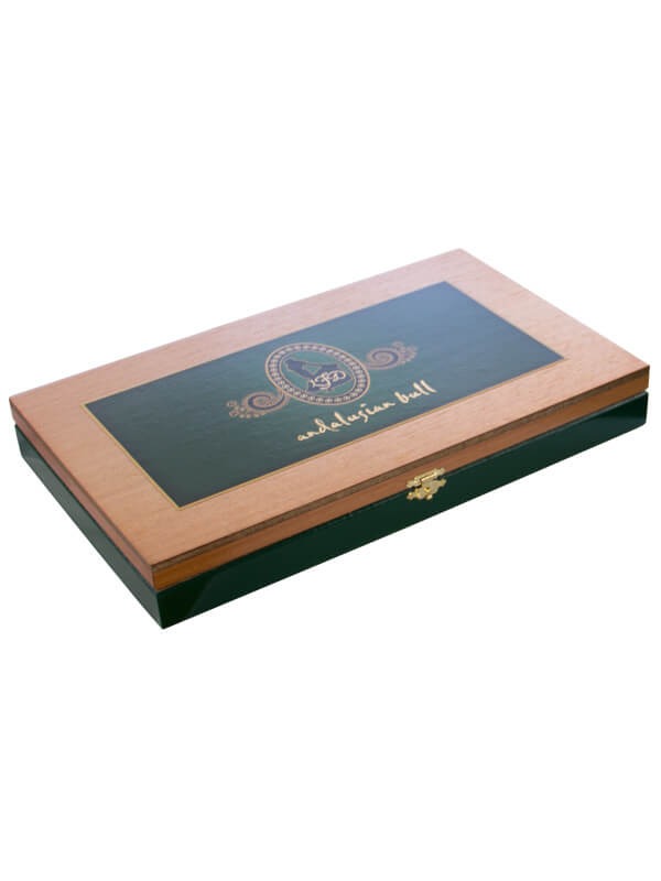 La Flor Dominicana Andalusian Bull