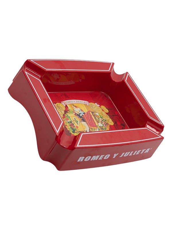 Romeo y Julieta 4ct Fresh Pack with Melamine Ashtray
