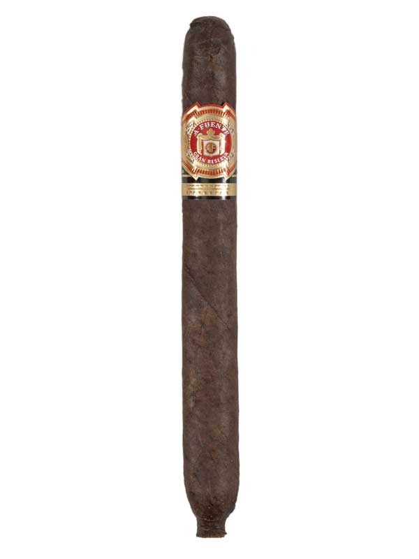 Arturo Fuente Hemingway Classic Maduro