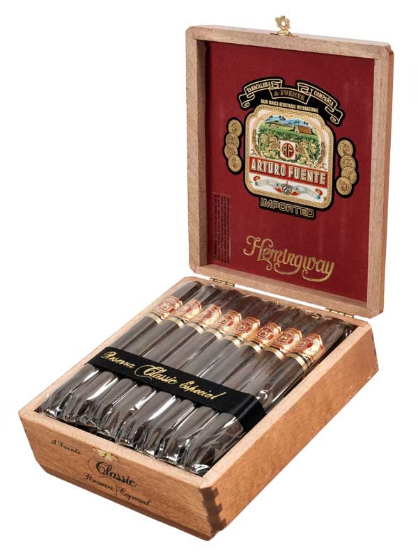 Arturo Fuente Hemingway Classic Maduro