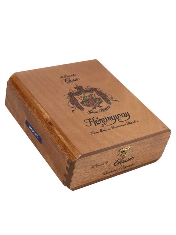 Arturo Fuente Hemingway Classic Maduro