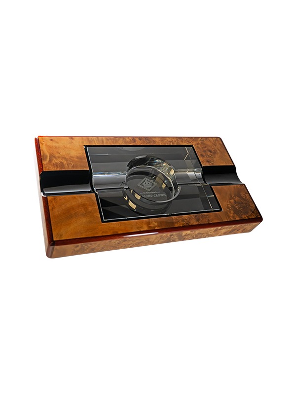 Diamond Crown St. James Series Wesley Ashtray