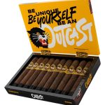 Outcast Robusto