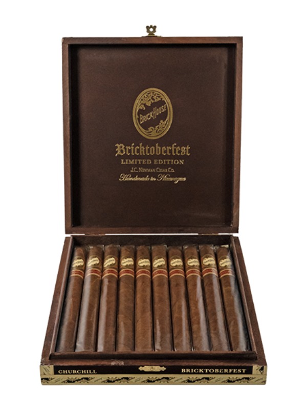 Bricktoberfest 2026 Churchill Extra with Vintage Brick Red Ashtray