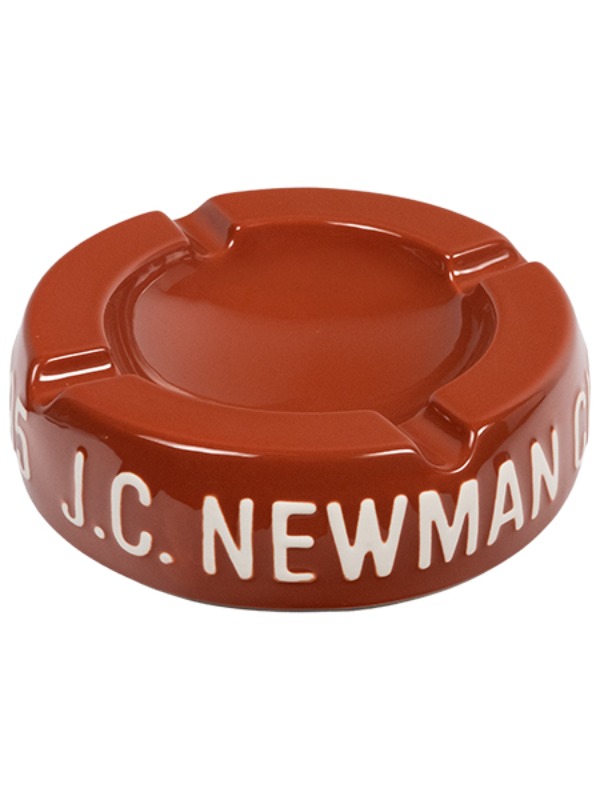 Bricktoberfest 2026 Churchill Extra with Vintage Brick Red Ashtray